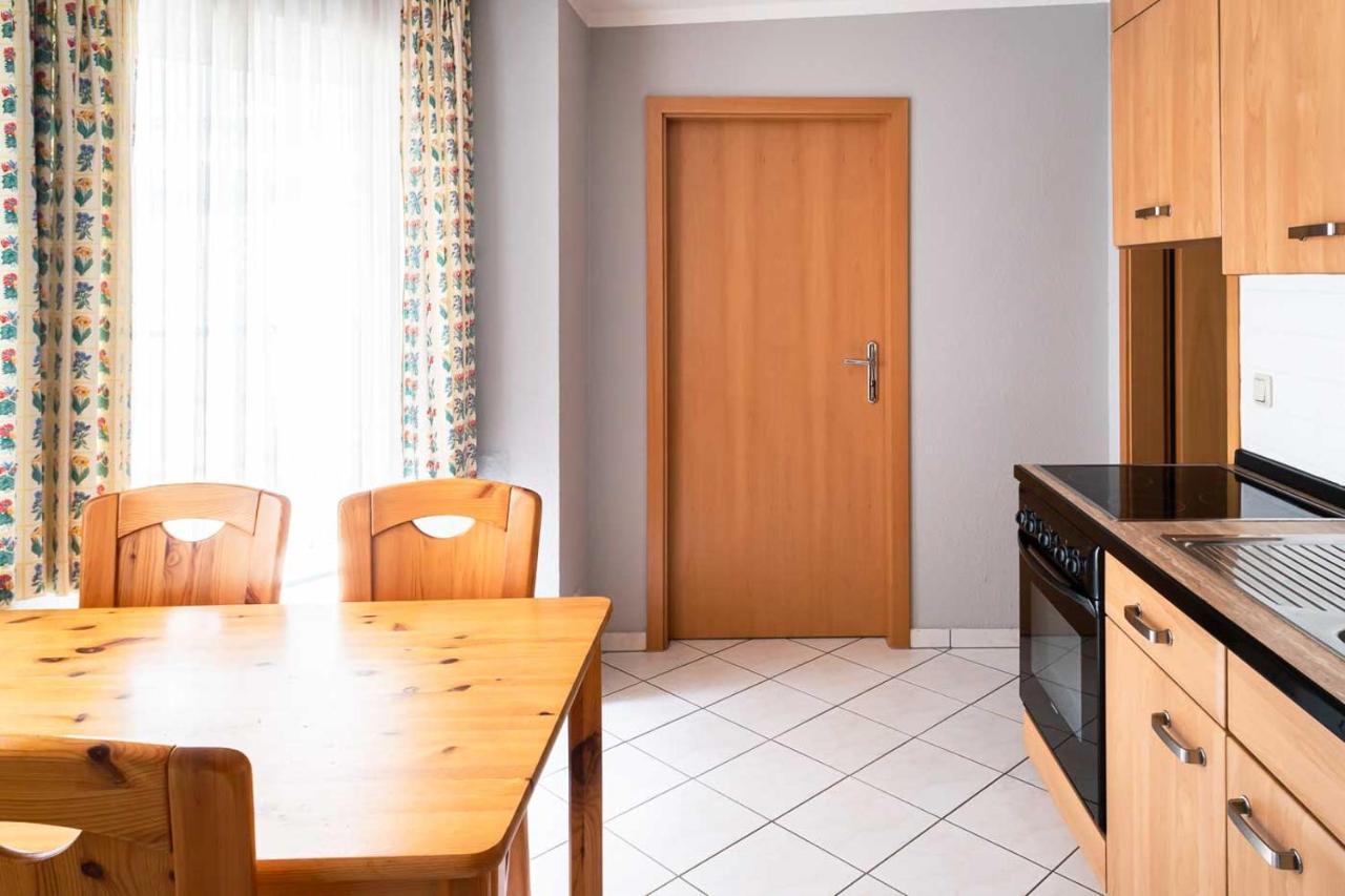 Apartmenthaus Chrischanshof Rostock Dış mekan fotoğraf