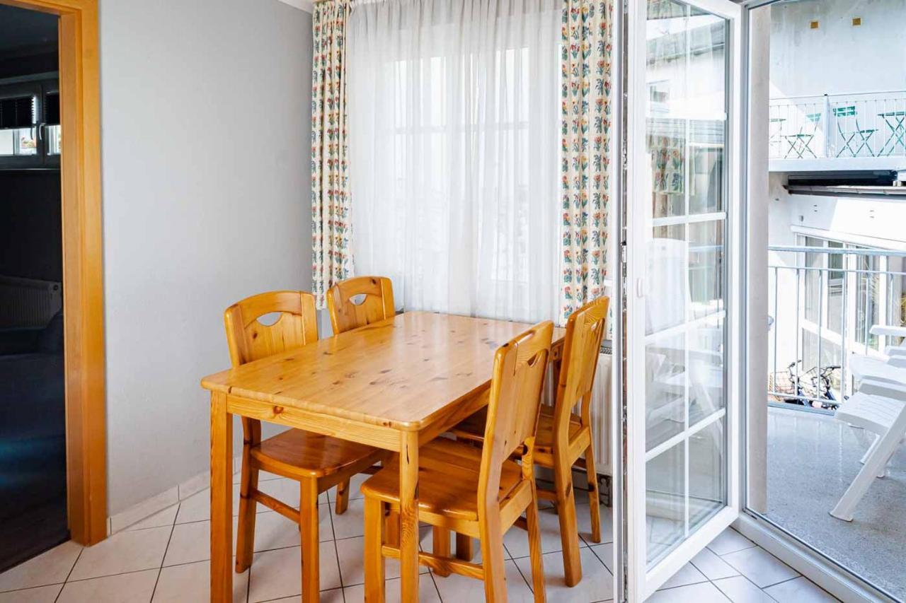 Apartmenthaus Chrischanshof Rostock Dış mekan fotoğraf