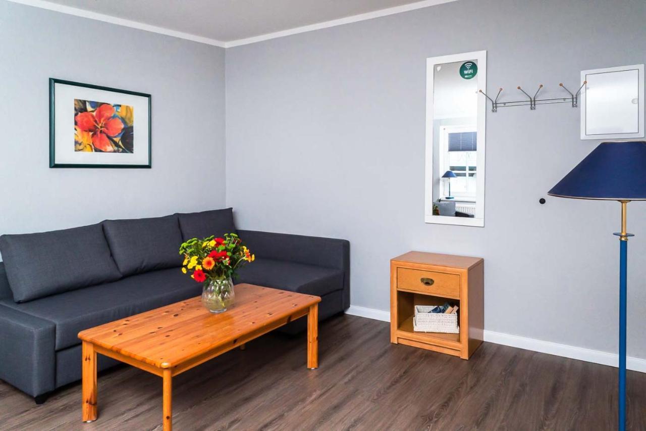 Apartmenthaus Chrischanshof Rostock Dış mekan fotoğraf