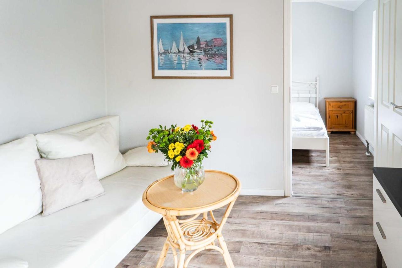 Apartmenthaus Chrischanshof Rostock Dış mekan fotoğraf